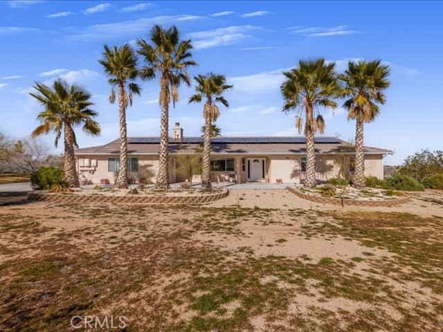 Detail Gallery Image 2 of 71 For 60208 Aberdeen, Joshua Tree,  CA 92252 - 3 Beds | 2/1 Baths