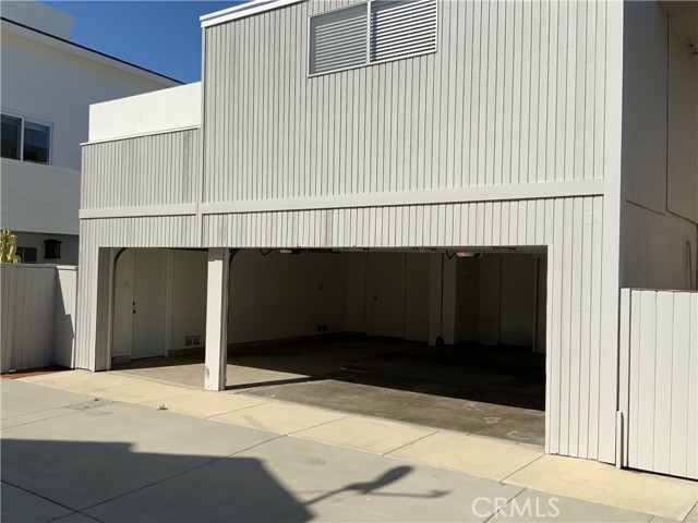 Detail Gallery Image 53 of 57 For 2137 Channel Rd, Newport Beach,  CA 92661 - 4 Beds | 2/1 Baths