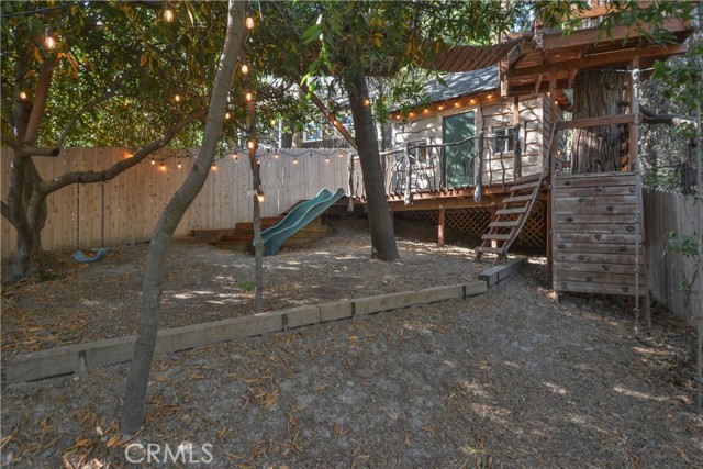 Detail Gallery Image 21 of 33 For 23696 Manzanita Dr, Crestline,  CA 92325 - 2 Beds | 2 Baths