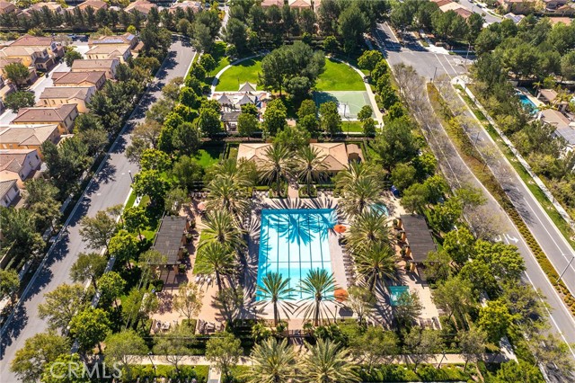 53 Interlude, Irvine CA: https://media.crmls.org/medias/c7dbb062-601c-46f0-af8c-780859627d4d.jpg