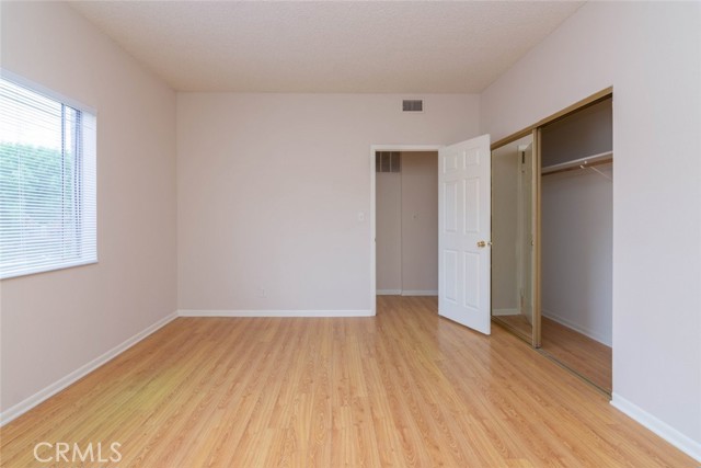 Detail Gallery Image 14 of 29 For 404 Lincoln Ave, Glendale,  CA 91205 - – Beds | – Baths