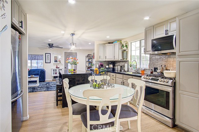 19127 PIONEER Boulevard, Artesia CA: https://media.crmls.org/medias/c7dc1922-4a28-41cb-a521-f7e24358b45d.jpg