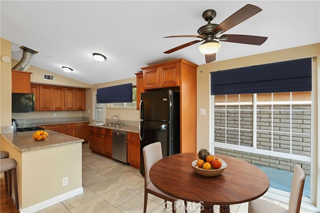 Image 4 of 17 For 1305 Beverly Drive