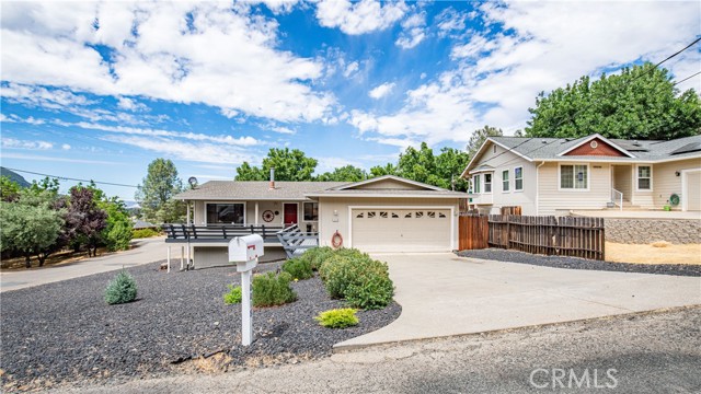 10018 El Capitan Way, Kelseyville CA: https://media.crmls.org/medias/c7dce214-e6b9-49d6-8886-0b392376ac6b.jpg
