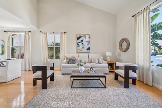 Detail Gallery Image 7 of 49 For 2302 San Leandro, Tustin,  CA 92782 - 4 Beds | 2/1 Baths