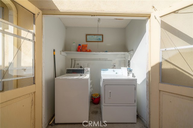 Shared Laundry room