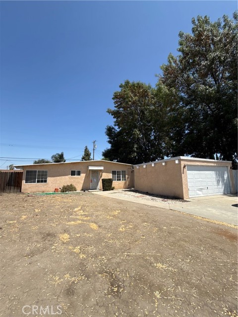 Detail Gallery Image 1 of 1 For 1864 S Hamilton Bld, Pomona,  CA 91766 - 3 Beds | 1 Baths