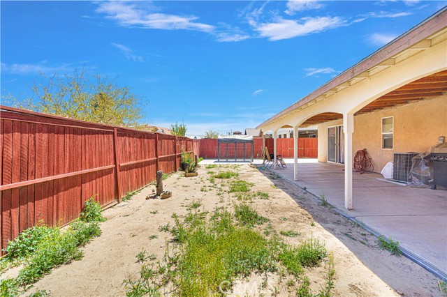 Detail Gallery Image 30 of 33 For 18563 Laurie Ln, Adelanto,  CA 92301 - 4 Beds | 2 Baths