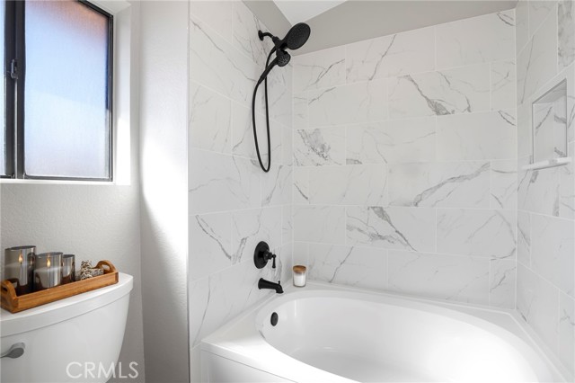 Detail Gallery Image 28 of 49 For 40501 Palmas Ct, Palmdale,  CA 93551 - 3 Beds | 2/1 Baths