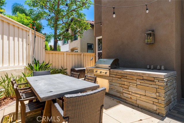 12931 Mackenzie Drive, Tustin CA: https://media.crmls.org/medias/c7df917e-e959-4f00-9973-97694271b1e6.jpg