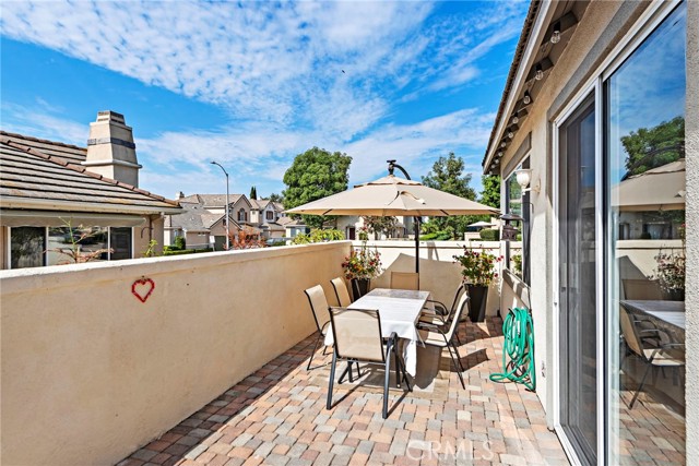 104 Seacountry Lane, Rancho Santa Margarita CA: https://media.crmls.org/medias/c7df9cb7-a7e1-40bc-ab56-c06aa05aaa60.jpg