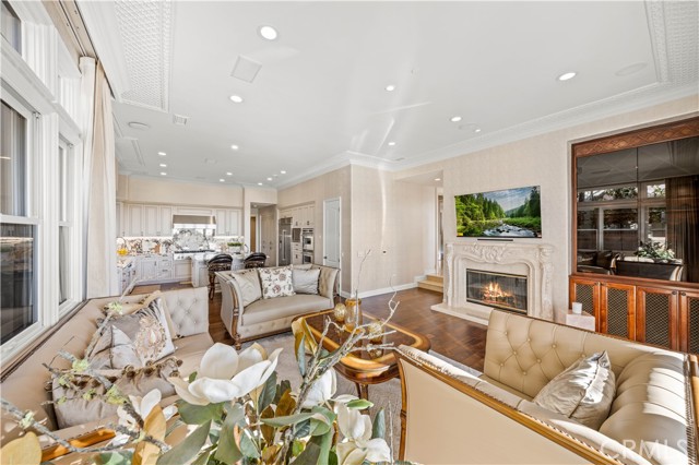 Detail Gallery Image 13 of 55 For 9 Vista Alberi, Newport Coast,  CA 92657 - 6 Beds | 6/1 Baths