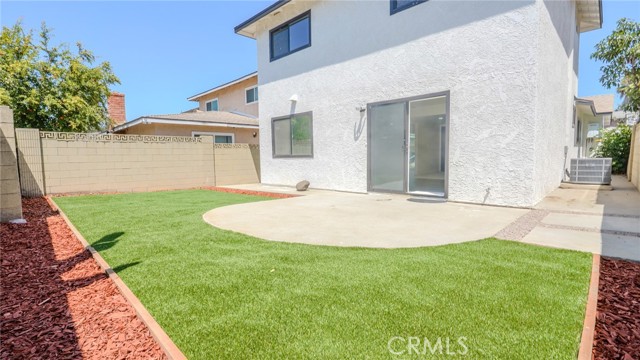 17425 Nauset Court, Carson CA: https://media.crmls.org/medias/c7e0bb56-4843-4aea-9fb7-a4020b4c130b.jpg