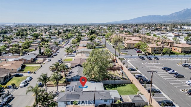 Detail Gallery Image 24 of 24 For 14828 Ivy, Fontana,  CA 92335 - 4 Beds | 2 Baths