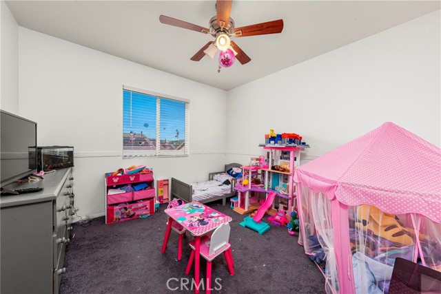 Detail Gallery Image 34 of 38 For 38609 Erika, Palmdale,  CA 93551 - 5 Beds | 3 Baths