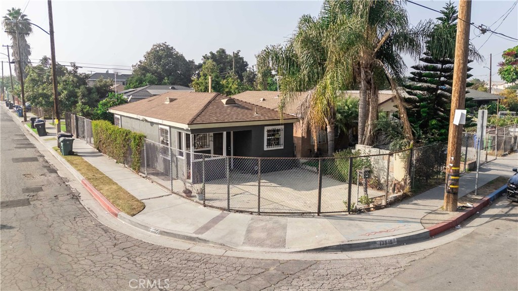 C7E1B718 E6F0 468D 90D1 641Fae00Aeed 13519 S Willowbrook Avenue, Compton, Ca 90222 &Lt;Span Style='BackgroundColor:transparent;Padding:0Px;'&Gt; &Lt;Small&Gt; &Lt;I&Gt; &Lt;/I&Gt; &Lt;/Small&Gt;&Lt;/Span&Gt;