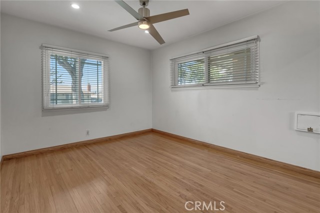 Detail Gallery Image 32 of 50 For 10624 S 6th, Inglewood,  CA 90303 - 4 Beds | 2 Baths