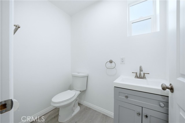 Detail Gallery Image 22 of 42 For 6919 S Menlo, Los Angeles,  CA 90044 - 4 Beds | 4/1 Baths