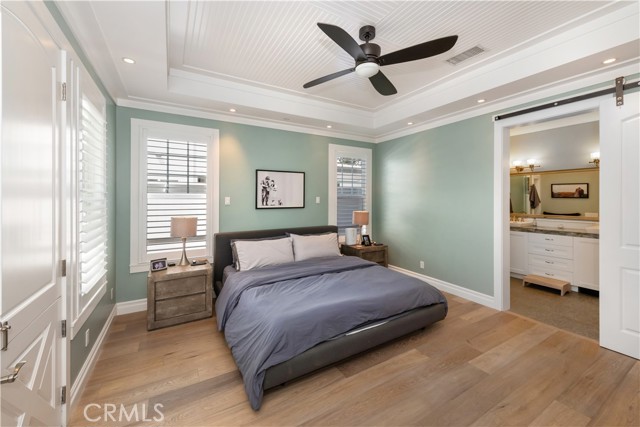 2905 Broad St, Newport Beach CA: https://media.crmls.org/medias/c7e26d05-055d-479a-97f4-c8e698732ac0.jpg