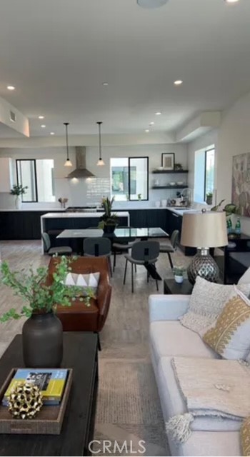 6719 Sepulveda Boulevard, Van Nuys CA: https://media.crmls.org/medias/c7e433c2-9b1c-4067-92f4-fd7b044963a8.jpg