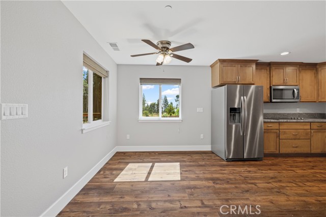 Detail Gallery Image 13 of 41 For 13770 West Park Drive, Magalia,  CA 95954 - 2 Beds | 2 Baths