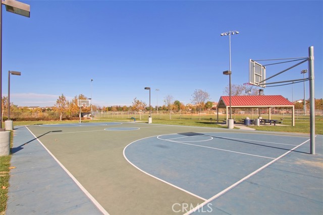 30902 Palette Road, Murrieta CA: https://media.crmls.org/medias/c7e5db4b-2ff4-4c8f-86f5-113047487bed.jpg
