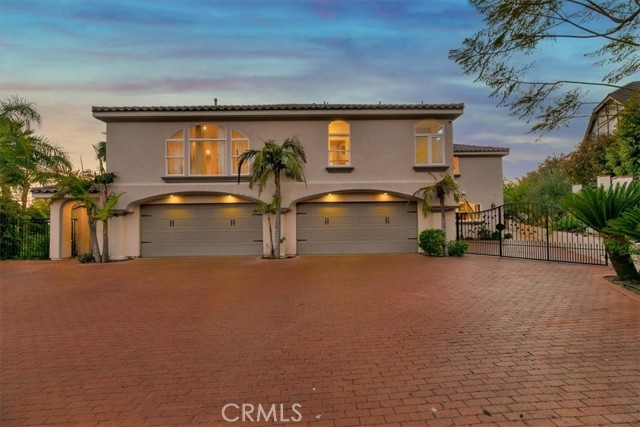 Detail Gallery Image 6 of 63 For 4972 Clover, Rancho Cucamonga,  CA 91737 - 6 Beds | 6/1 Baths