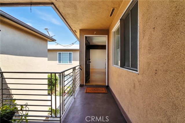 Detail Gallery Image 5 of 45 For 2135 E Florida St #7,  Long Beach,  CA 90814 - 1 Beds | 1 Baths