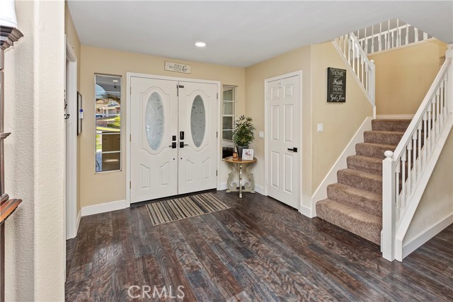 Detail Gallery Image 16 of 73 For 1140 Jonah Dr, Corona,  CA 92882 - 5 Beds | 2/1 Baths