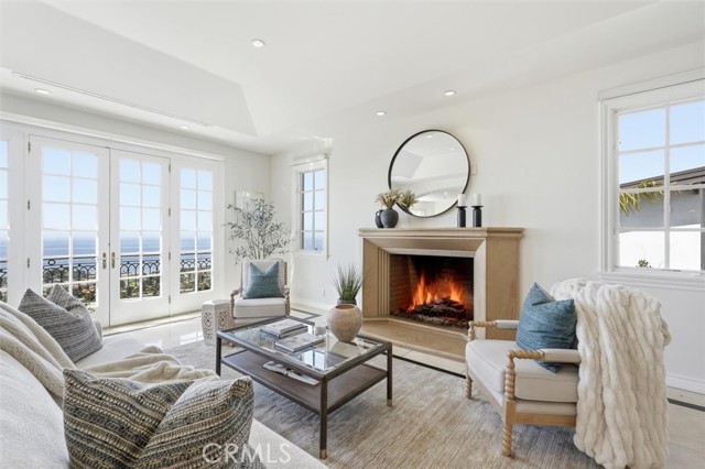 Detail Gallery Image 10 of 38 For 1509 via Castilla, Palos Verdes Estates,  CA 90274 - 5 Beds | 5/1 Baths