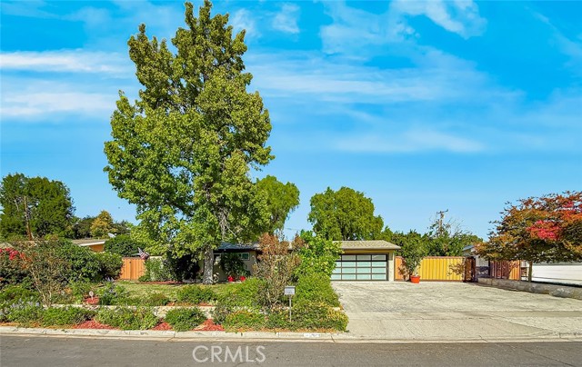 743 Spalding Street photo 3