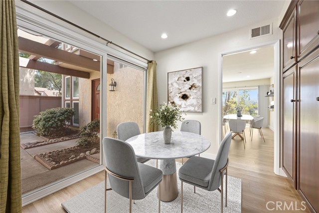 Detail Gallery Image 10 of 27 For 316 S Vista Del Canon, Anaheim Hills,  CA 92807 - 2 Beds | 2/1 Baths