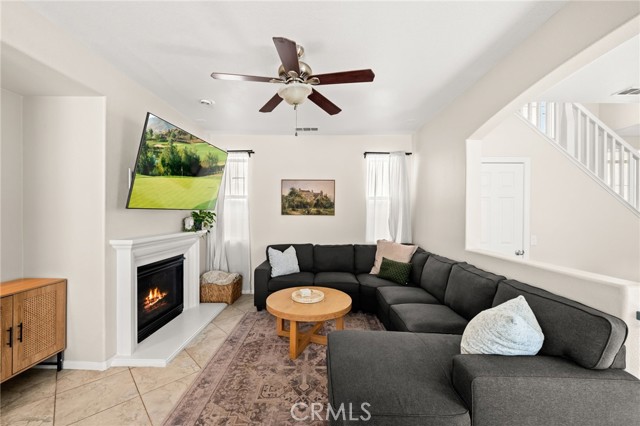 27620 Desert Gold Court, Murrieta CA: https://media.crmls.org/medias/c7e87ac1-50db-44a6-83f4-e79f140c2b96.jpg
