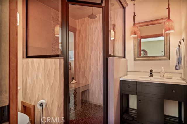 Detail Gallery Image 36 of 45 For 915 Trinity, Lake Arrowhead,  CA 92352 - 5 Beds | 3/1 Baths