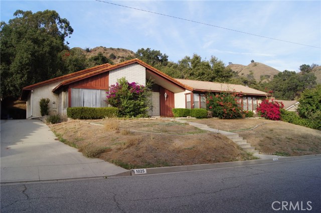 1025 Becklee Rd, Glendora, CA 91741