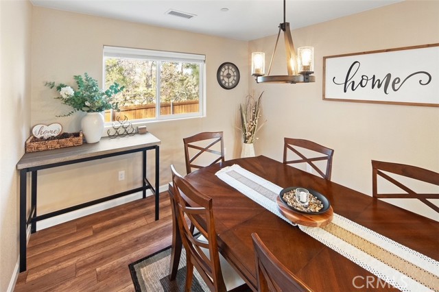 1264 Sheephorn Road, Big Bear City CA: https://media.crmls.org/medias/c7e9e264-6e2d-41ea-8000-bb76b0d3d7c4.jpg