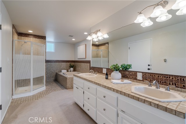 Detail Gallery Image 26 of 50 For 3822 S Cloverdale Ave, Los Angeles,  CA 90008 - 5 Beds | 3 Baths