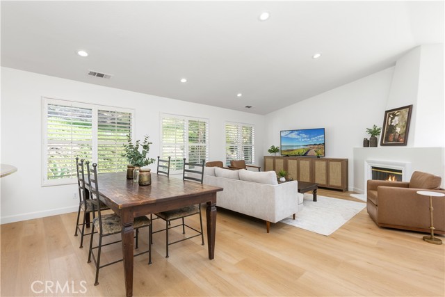 Image 6 of 38 For 16 Woodsong  