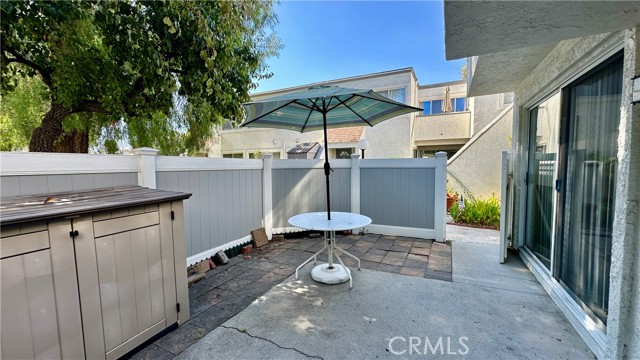 18515 Mayall Street, B photo 3