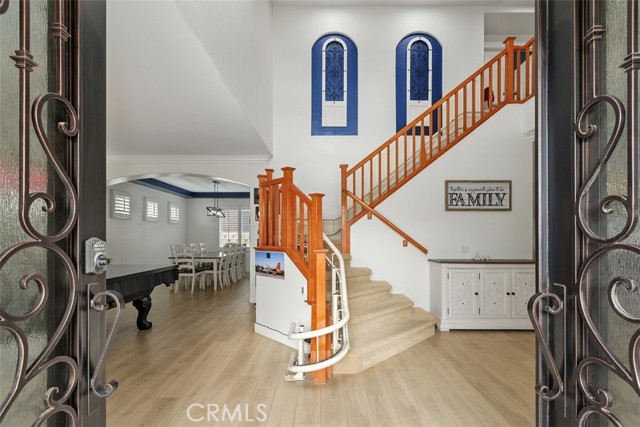 35183 Flamingo Way, Winchester CA: https://media.crmls.org/medias/c7ec64a7-adc1-44b8-8d79-61e419163a52.jpg