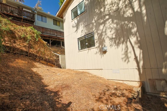 Detail Gallery Image 3 of 29 For 431 Border Ct, Frazier Park,  CA 93225 - 3 Beds | 2 Baths