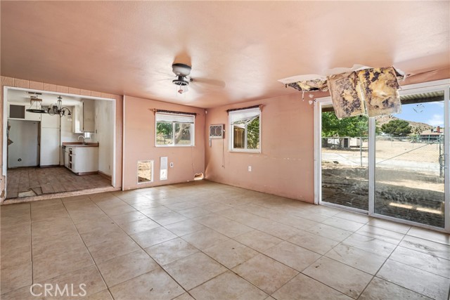 Detail Gallery Image 15 of 37 For 40041 164th St, Palmdale,  CA 93591 - 3 Beds | 2 Baths