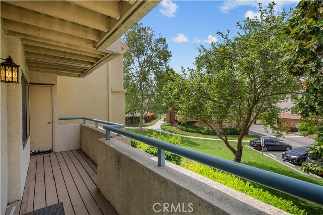 Detail Gallery Image 16 of 38 For 18114 Erik Ct #5131,  Canyon Country,  CA 91387 - 3 Beds | 2 Baths