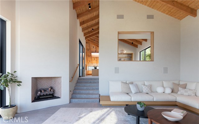 Detail Gallery Image 10 of 46 For 5941 Trancas Canyon Rd, Malibu,  CA 90265 - 7 Beds | 7/2 Baths