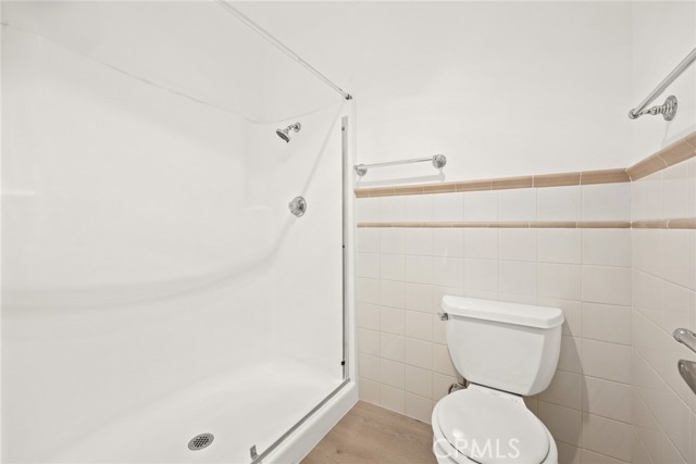 1127 E Del Mar Boulevard, Pasadena CA: https://media.crmls.org/medias/c7f129a5-5b70-4b48-8bb9-7efaf3e390fa.jpg