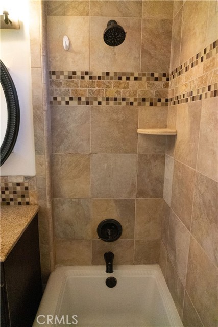 Detail Gallery Image 29 of 59 For 20121 Comanche Pl, Winnetka,  CA 91306 - 3 Beds | 2 Baths