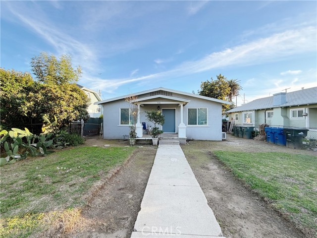 Detail Gallery Image 2 of 11 For 516 E D St a,  Ontario,  CA 91764 - 2 Beds | 1 Baths