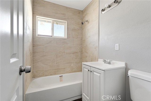 Detail Gallery Image 12 of 16 For 25287 Main Street, Barstow,  CA 92311 - 4 Beds | 2 Baths