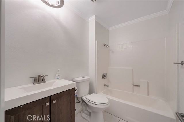 Detail Gallery Image 26 of 44 For 5812 Old Village Rd #212,  Yorba Linda,  CA 92887 - 3 Beds | 2 Baths