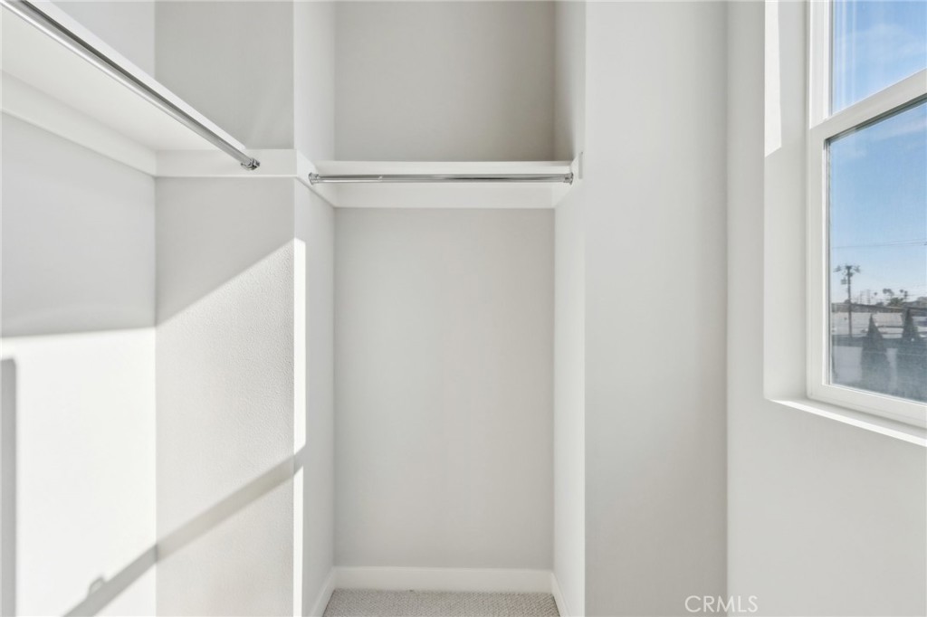 C7f4e5c7 885d 4642 B996 6952f62c7aca